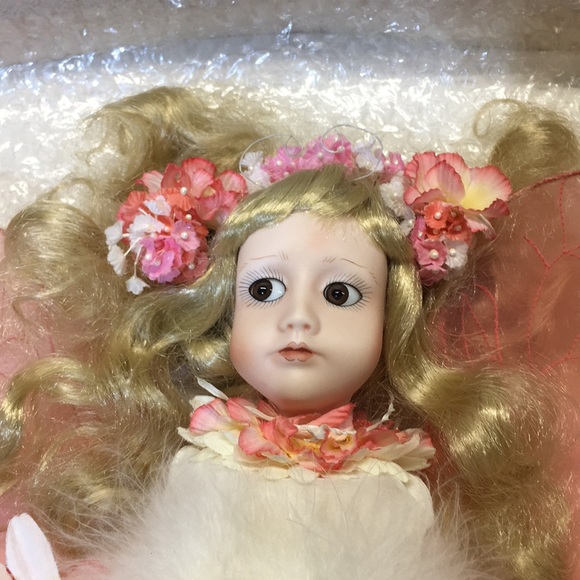 Cindy M McClure Daisy Fairy K326 Collectable Porcelain Doll VIC-2416 *Rare* - Picture 2 of 9
